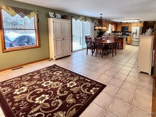 $450,000 | 4846 Limehill Drive, Onondaga, NY 13215