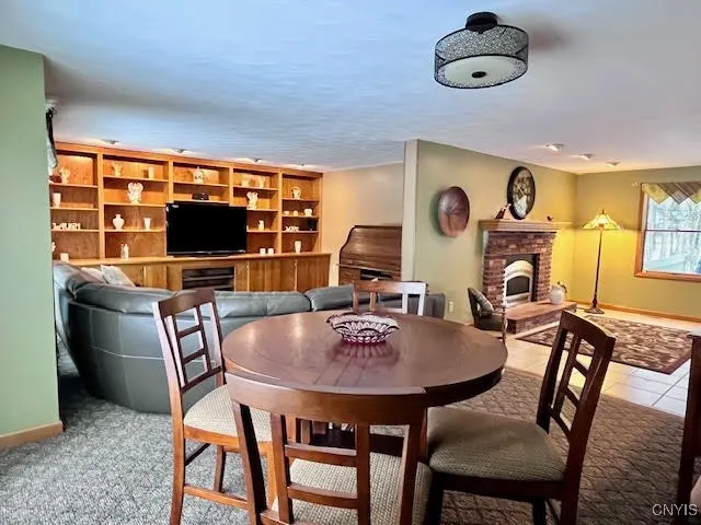 $450,000 | 4846 Limehill Drive, Onondaga, NY 13215