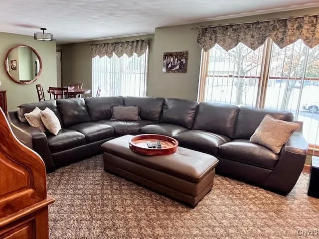 $450,000 | 4846 Limehill Drive, Onondaga, NY 13215