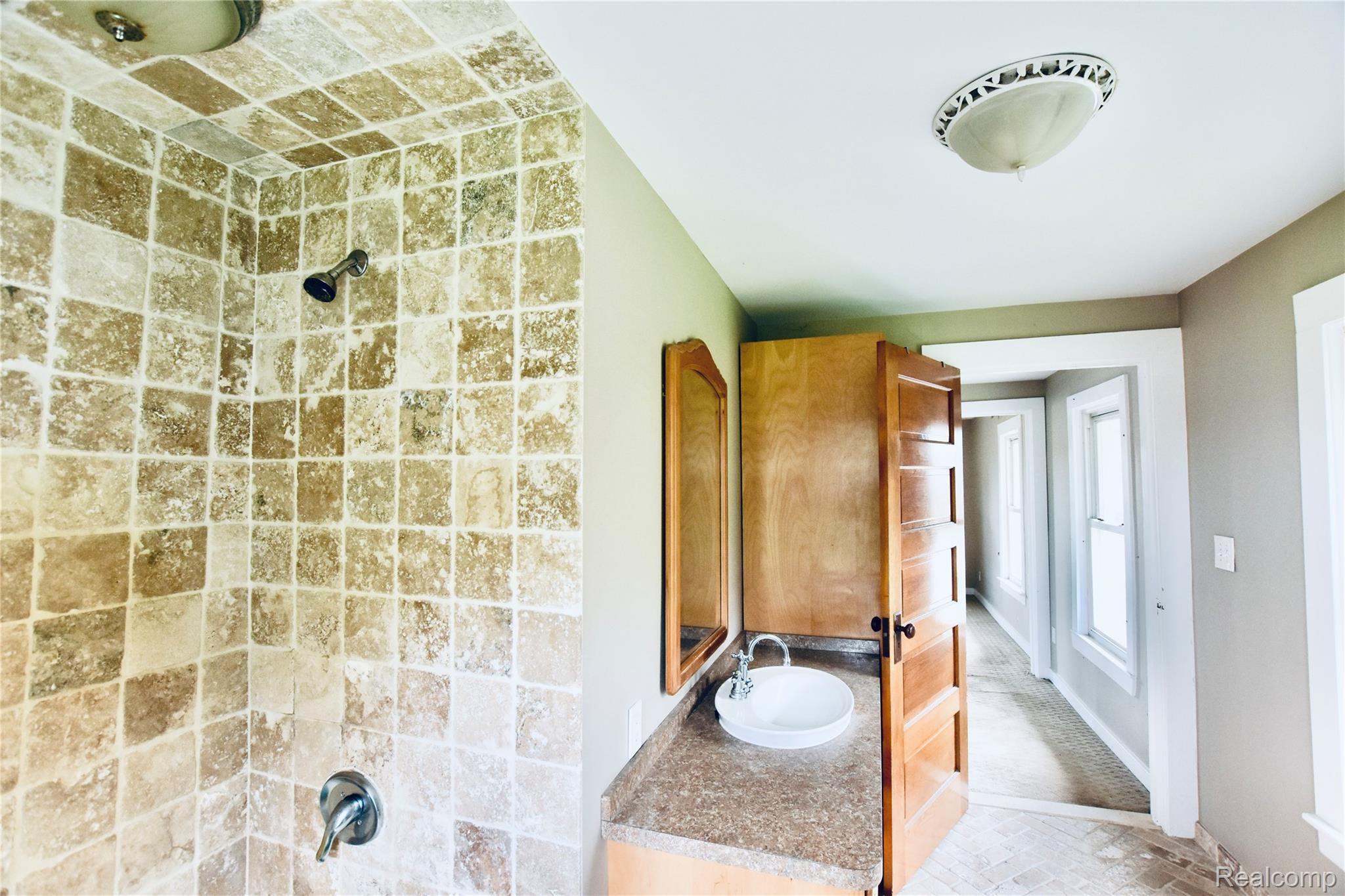 4286 Denton Road Canton, MI 48188 - Photo 11 of 23 DSC_0863.JPG