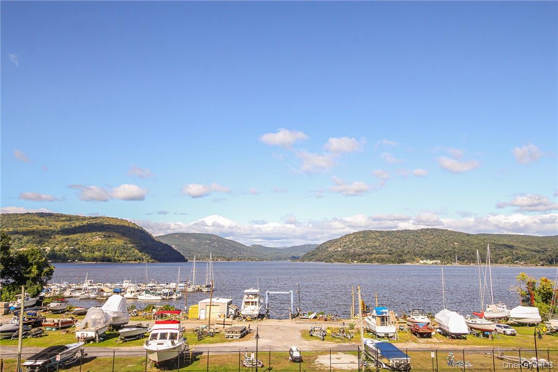 213 Waterside Close, Unit CLOSE Peekskill, NY 10566 - Photo 22 of 33