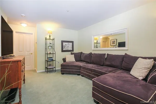 $4,500 | 213 Waterside Close, Unit CLOSE, Peekskill, NY 10566