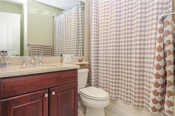 $4,500 | 213 Waterside Close, Unit CLOSE, Peekskill, NY 10566