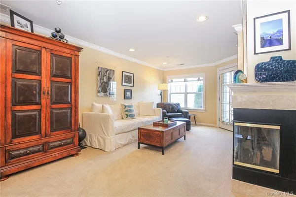 $4,500 | 213 Waterside Close, Unit CLOSE, Peekskill, NY 10566