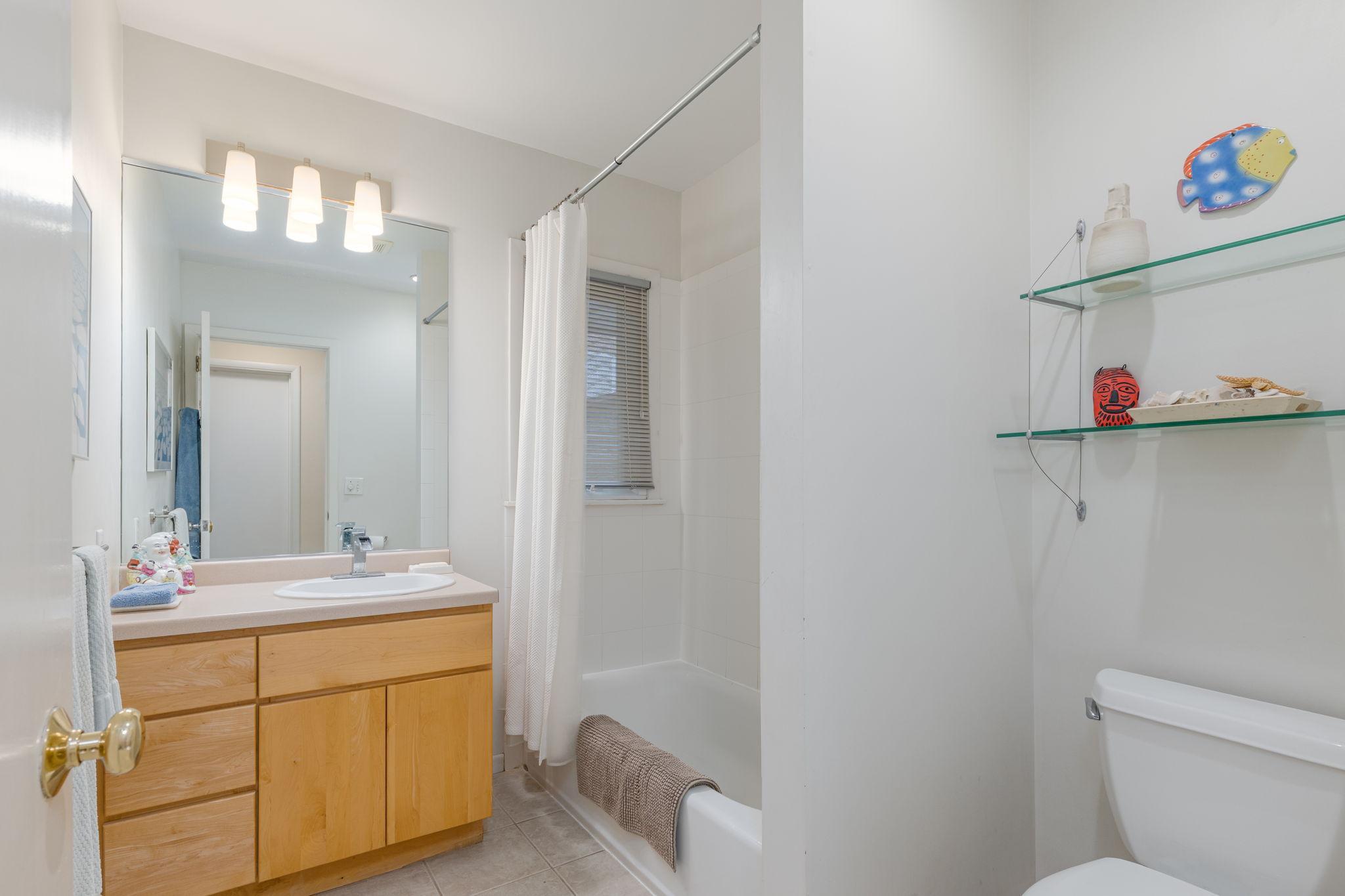2191 Edgcumbe Road St. Paul, MN 55116 - Photo 34 of 58