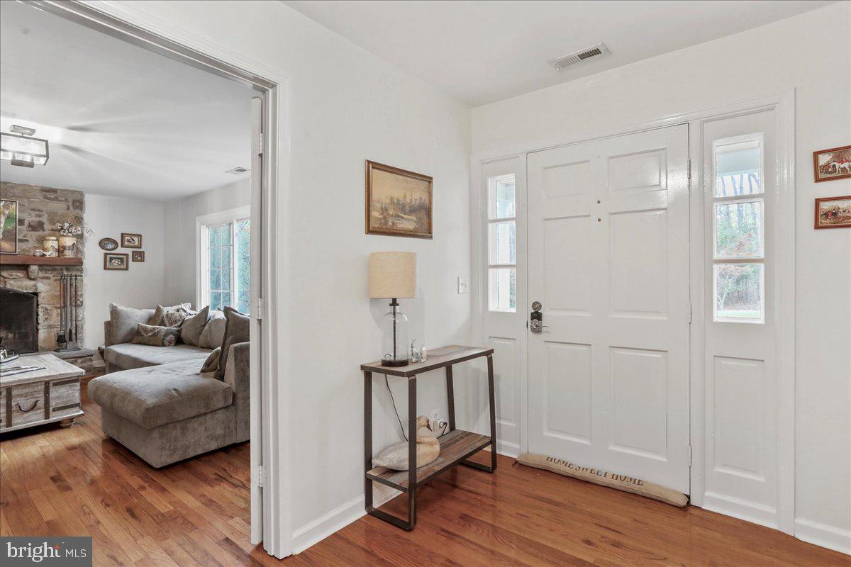 6025 Coon Tree Road The Plains, VA 20198 - Photo 4 of 48 Gallery Image 4