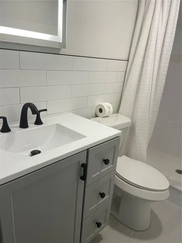 $239,990 | 2500 Lee Road, Unit 202, Winter Park, FL 32789