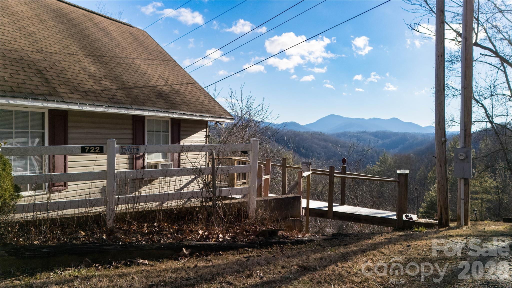 722 Union Hill Ridge Road Green Mountain, NC 28740 - Photo 10 of 21 a front view of a house with a yard