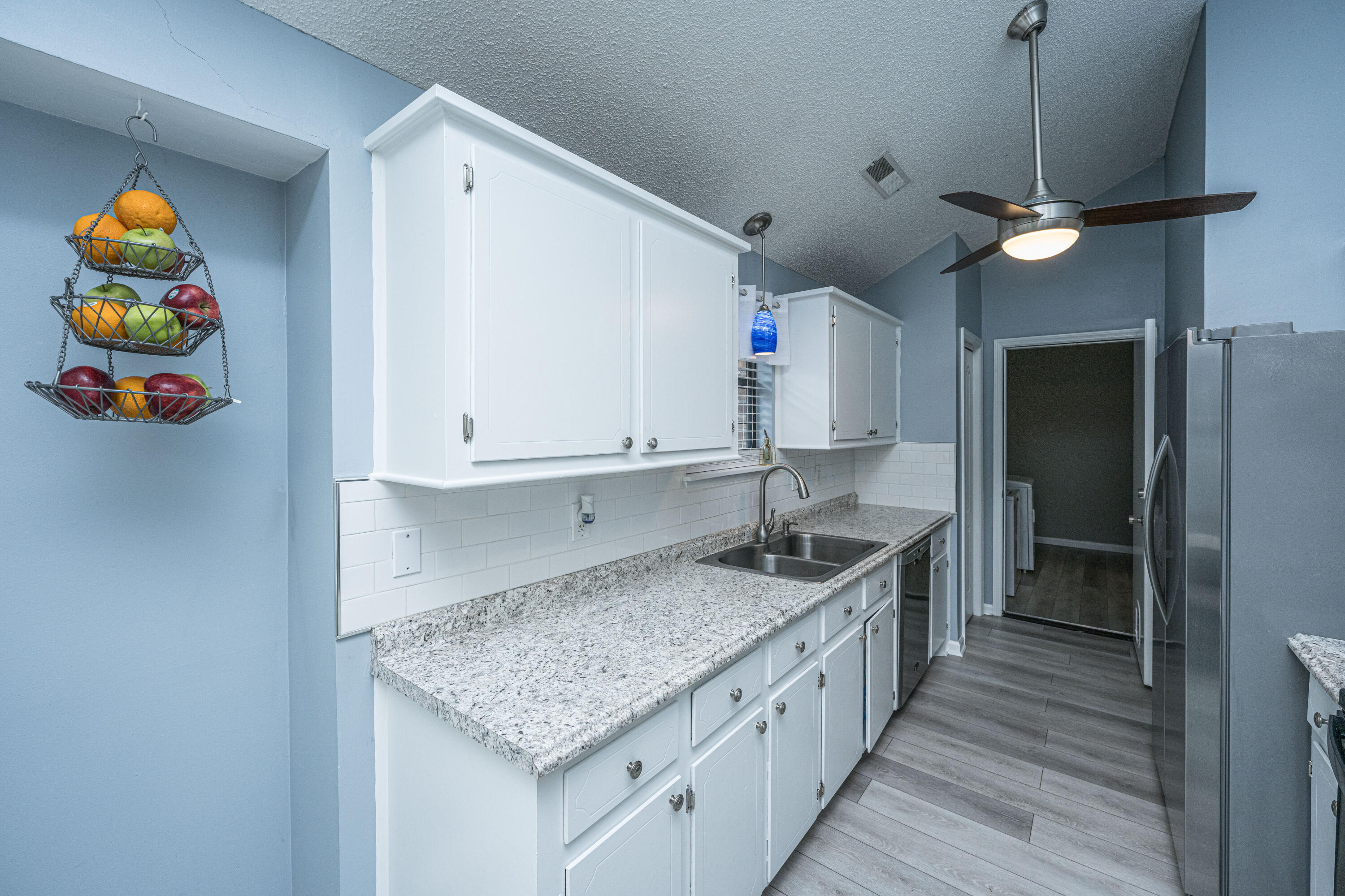 303 Houston Drive Ladson, SC 29456 - Photo 12 of 47 303HoustonDr017