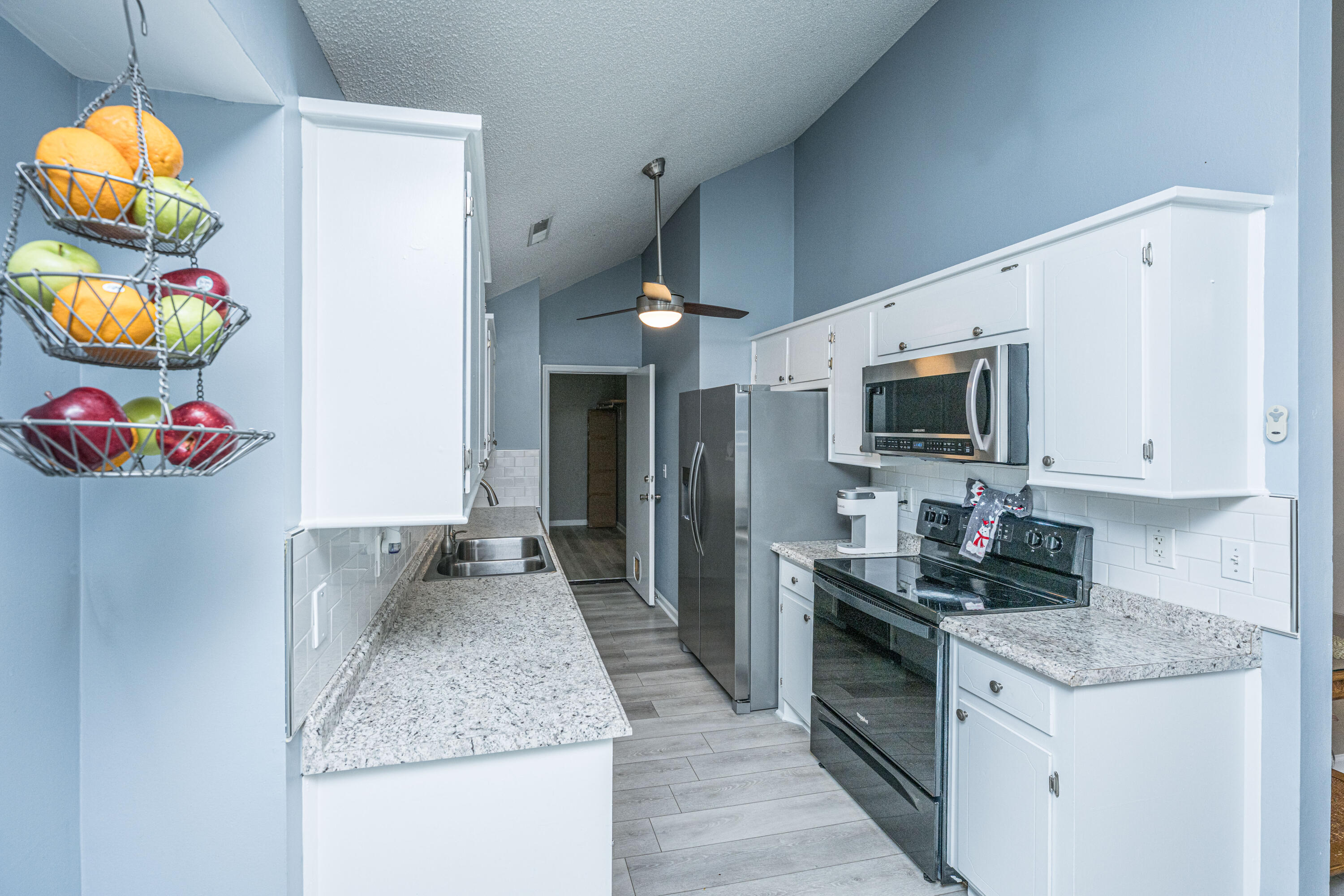 303 Houston Drive Ladson, SC 29456 - Photo 3 of 47 303HoustonDr020