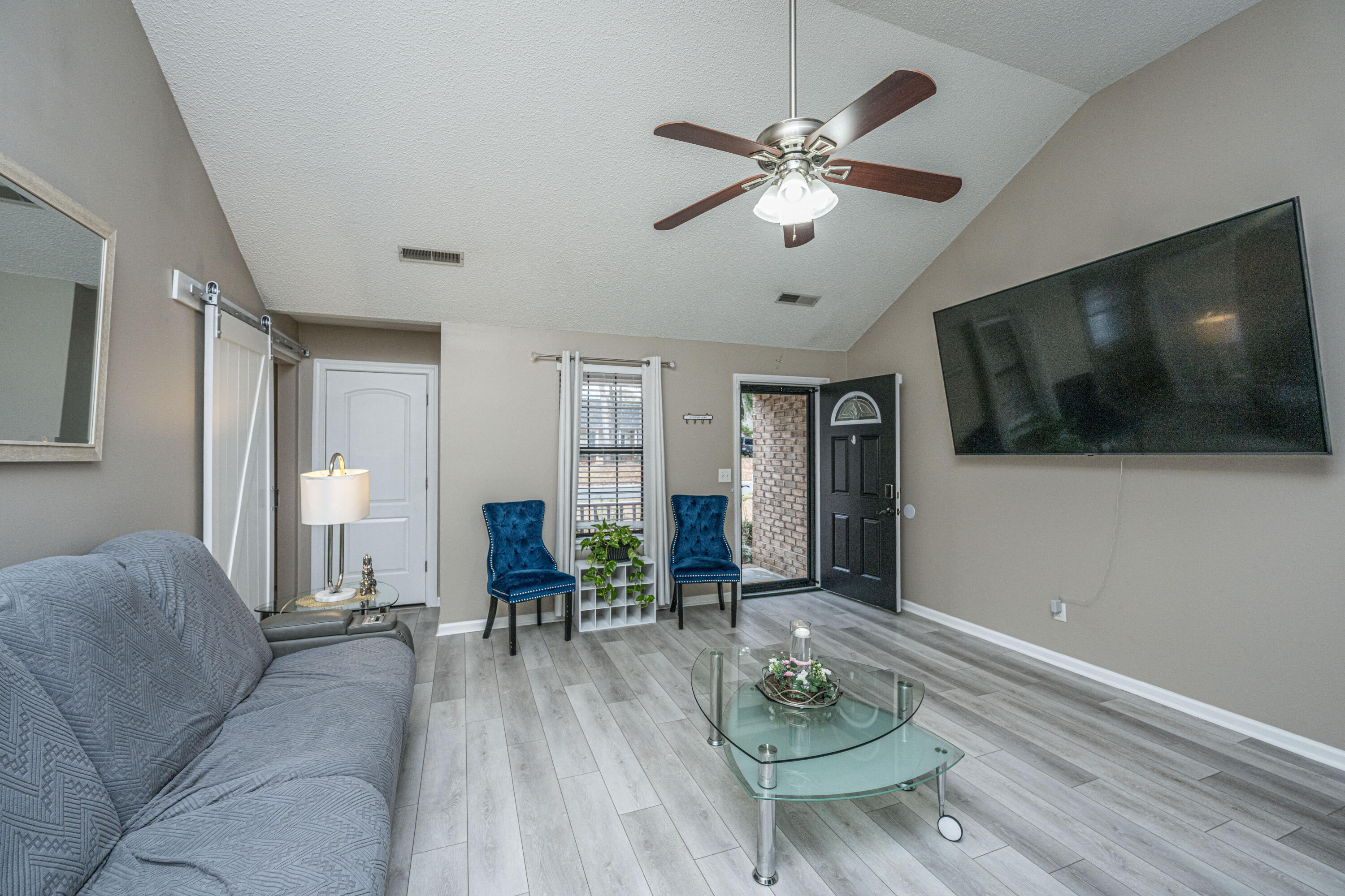 303 Houston Drive Ladson, SC 29456 - Photo 7 of 47 303HoustonDr011