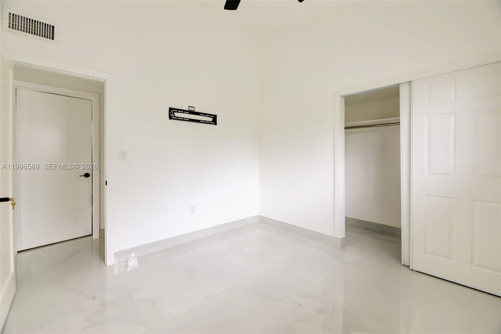 17101 Southwest 48th Street Southwest Ranches, FL 33331 - Photo 24 of 31 a view of an empty room