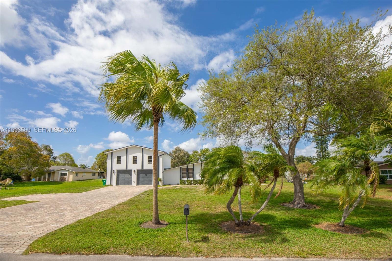 17101 Southwest 48th Street Southwest Ranches, FL 33331 - Photo 4 of 31