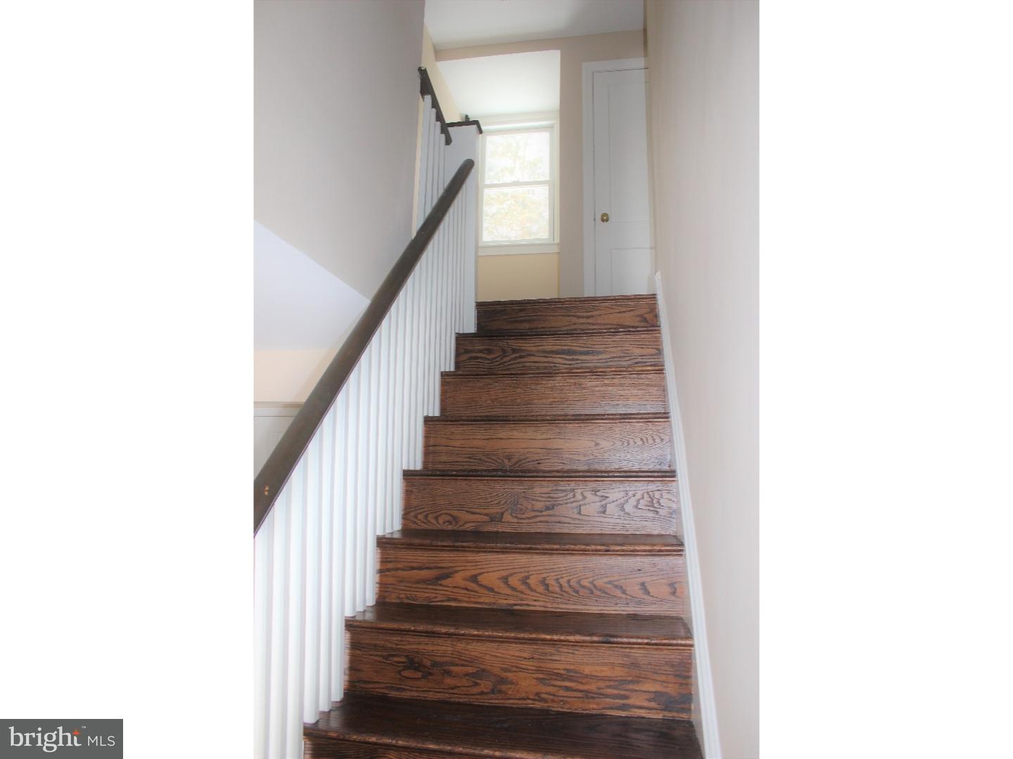 407 Crest Road Oreland, PA 19075 - Photo 12 of 25 Gallery Image 12