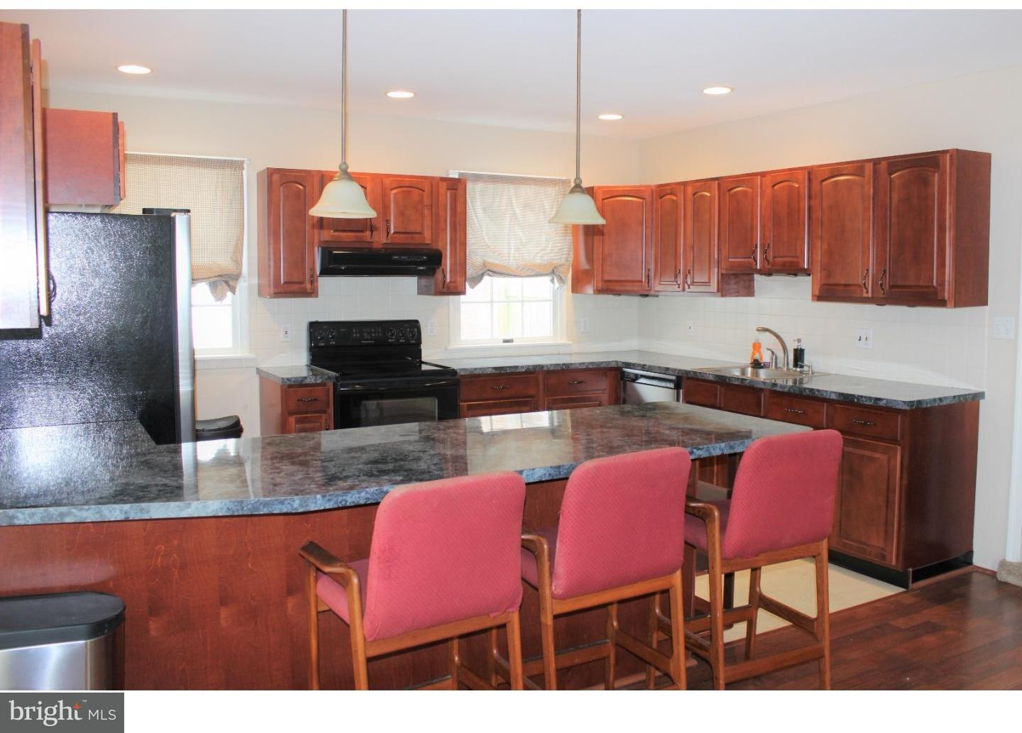 407 Crest Road Oreland, PA 19075 - Photo 6 of 25 Kitchen