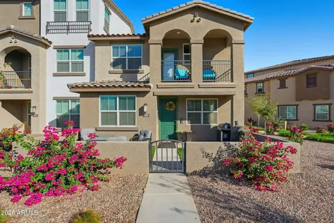 $470,000 | 1255 North Arizona Avenue, Unit 1323, Chandler, AZ 85225