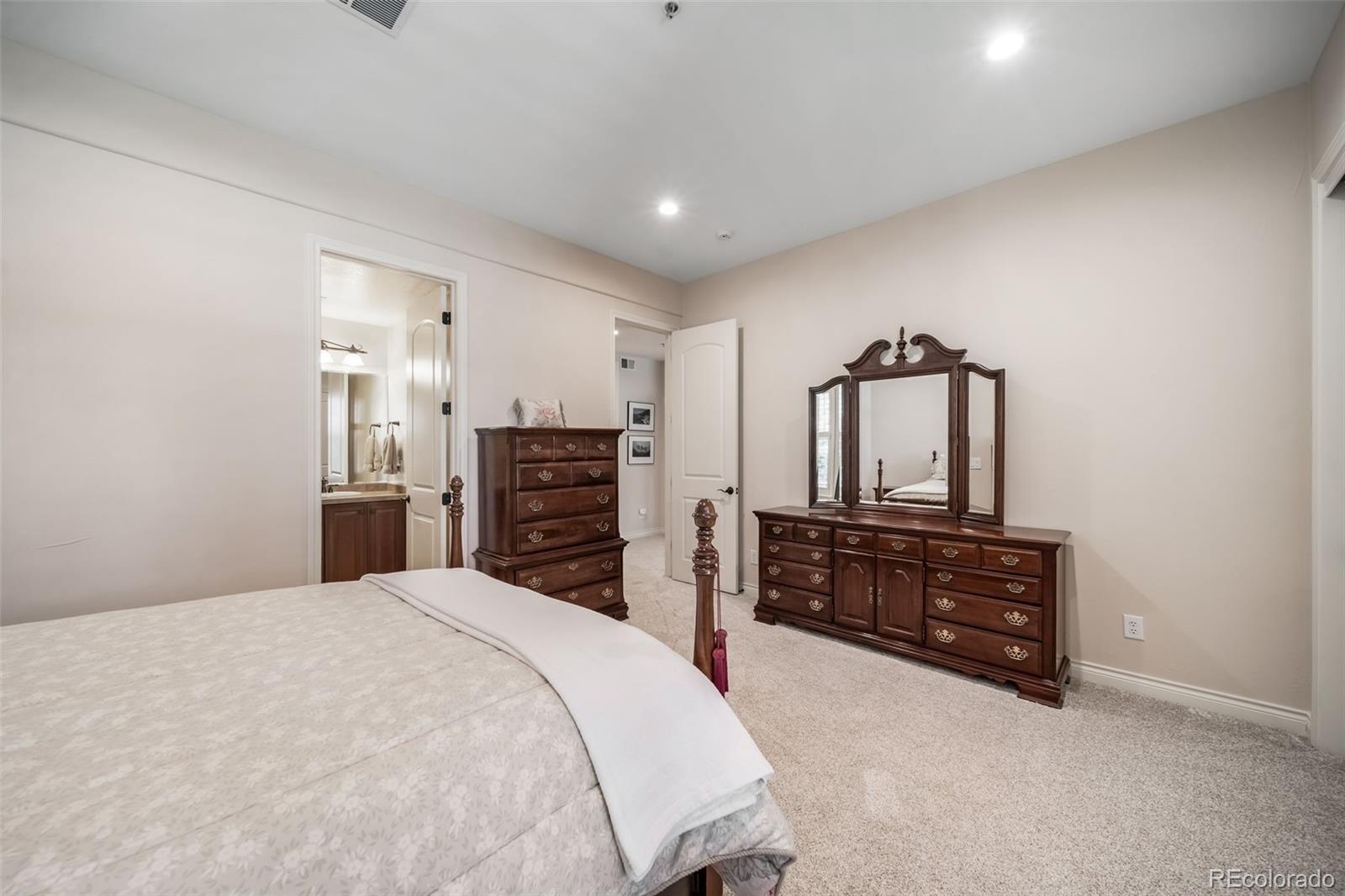 4316 Chateau Ridge Road Castle Rock, CO 80108 - Photo 28 of 39