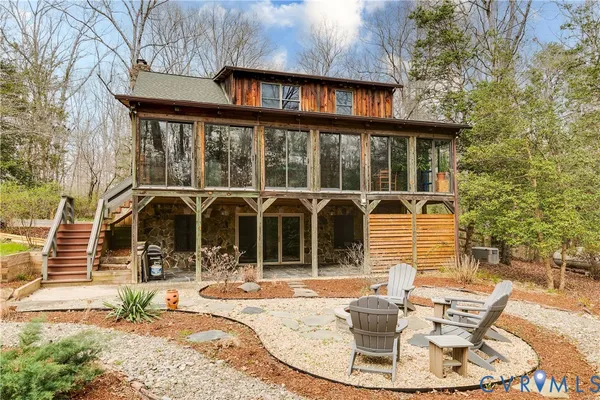 $550,000 | 29333 Westward Lane, Ruther Glen, VA 22546
