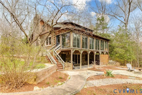 $550,000 | 29333 Westward Lane, Ruther Glen, VA 22546