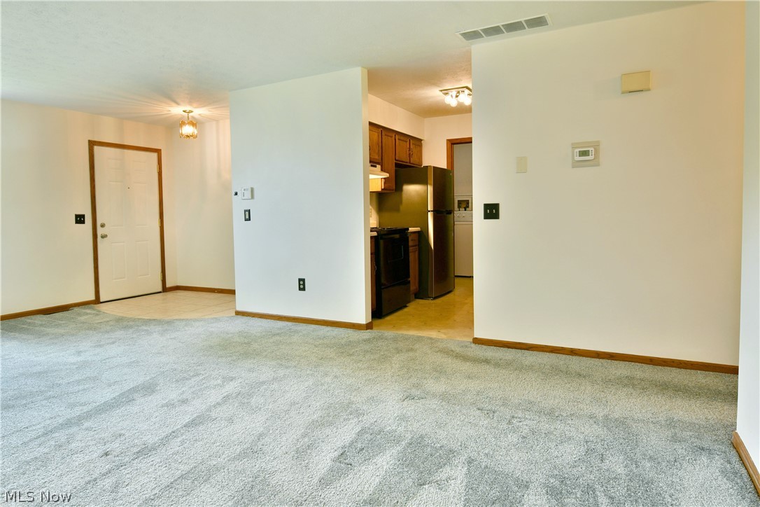 2237 Cadwallader-Sonk Road, Unit A Cortland, OH 44410 - Photo 10 of 50