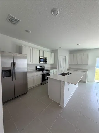 $2,500 | 2735 Lookout Rdg Road, Haines City, FL 33844