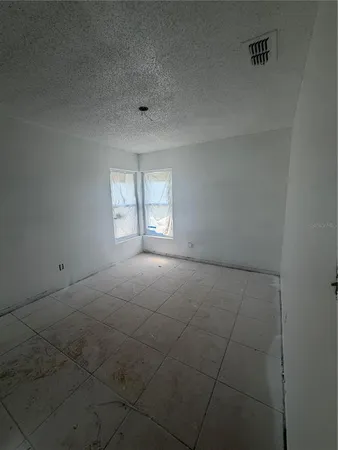 $2,500 | 2735 Lookout Rdg Road, Haines City, FL 33844