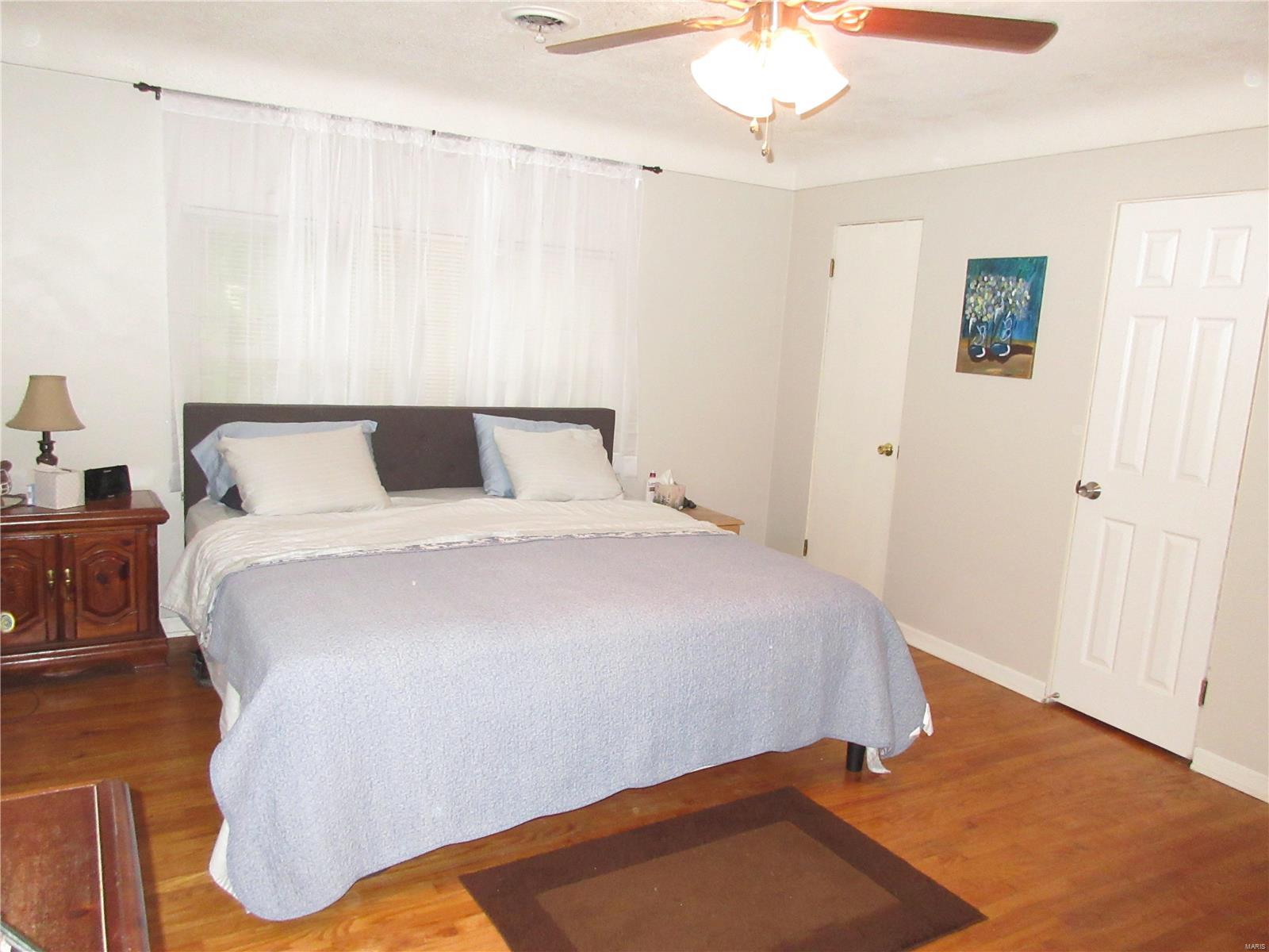 2316 Staunton Road Troy, IL 62294 - Photo 17 of 25 Gallery Image 17