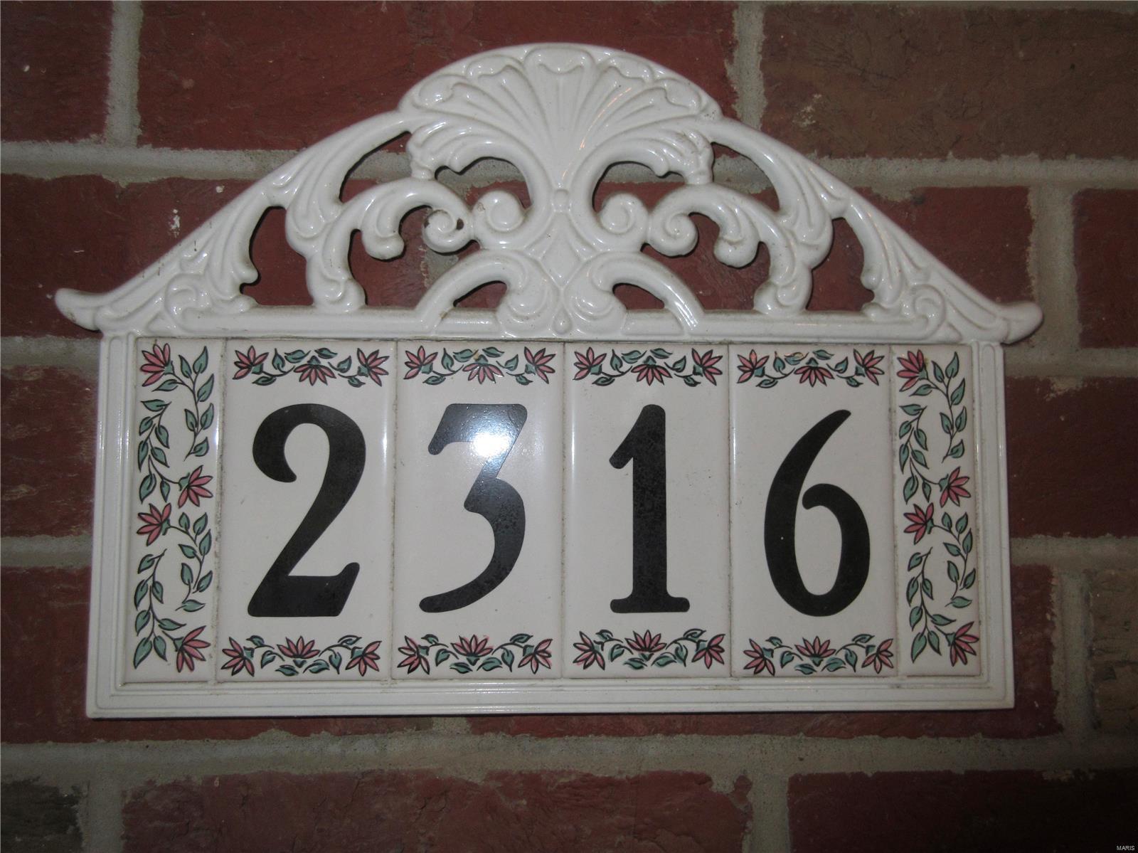 2316 Staunton Road Troy, IL 62294 - Photo 3 of 25 Gallery Image 3
