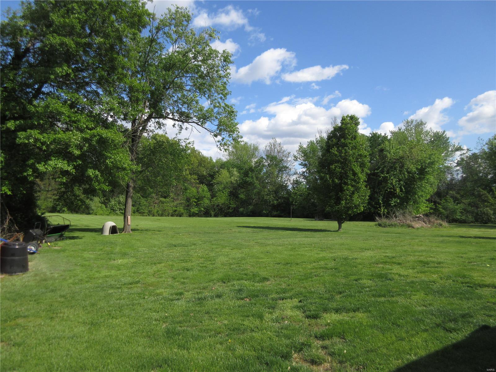 2316 Staunton Road Troy, IL 62294 - Photo 24 of 25 Gallery Image 24