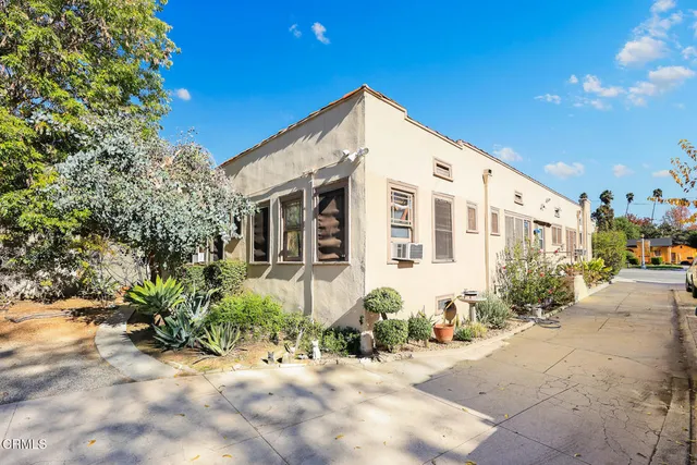 a view of a house with a patio