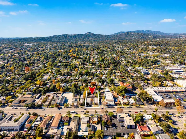 $2,800,000 | 1157-1165 North Lake Avenue, Pasadena, CA 91104