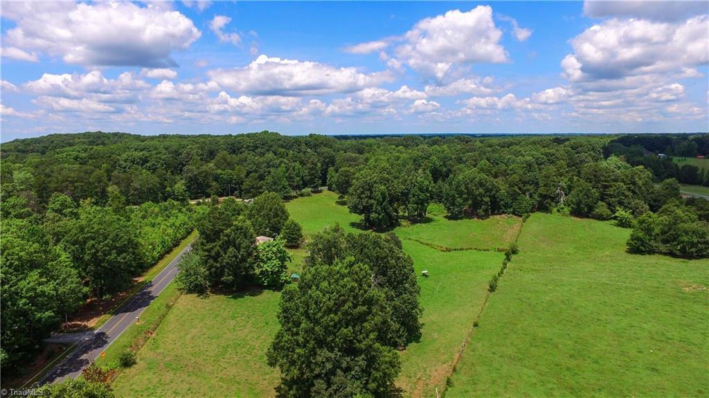 4288 Plum Tree Road Climax, NC 27233 - Photo 4 of 45 Gallery Image 4