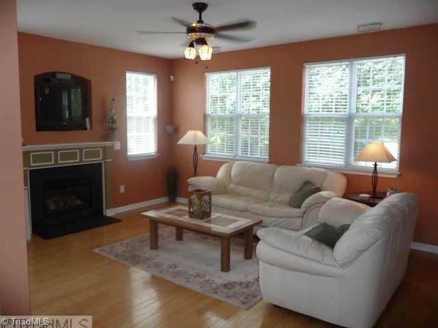 115 Salem Ridge Court Clemmons, NC 27012 - Photo 3 of 16 Living Room.