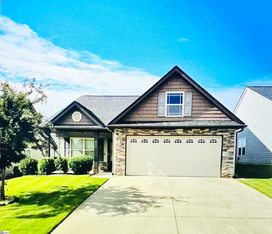 $260,000 | 813 Alley Ridge Drive, Inman, SC 29349