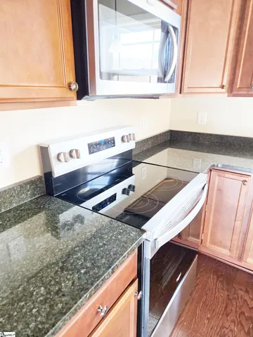 $260,000 | 813 Alley Ridge Drive, Inman, SC 29349