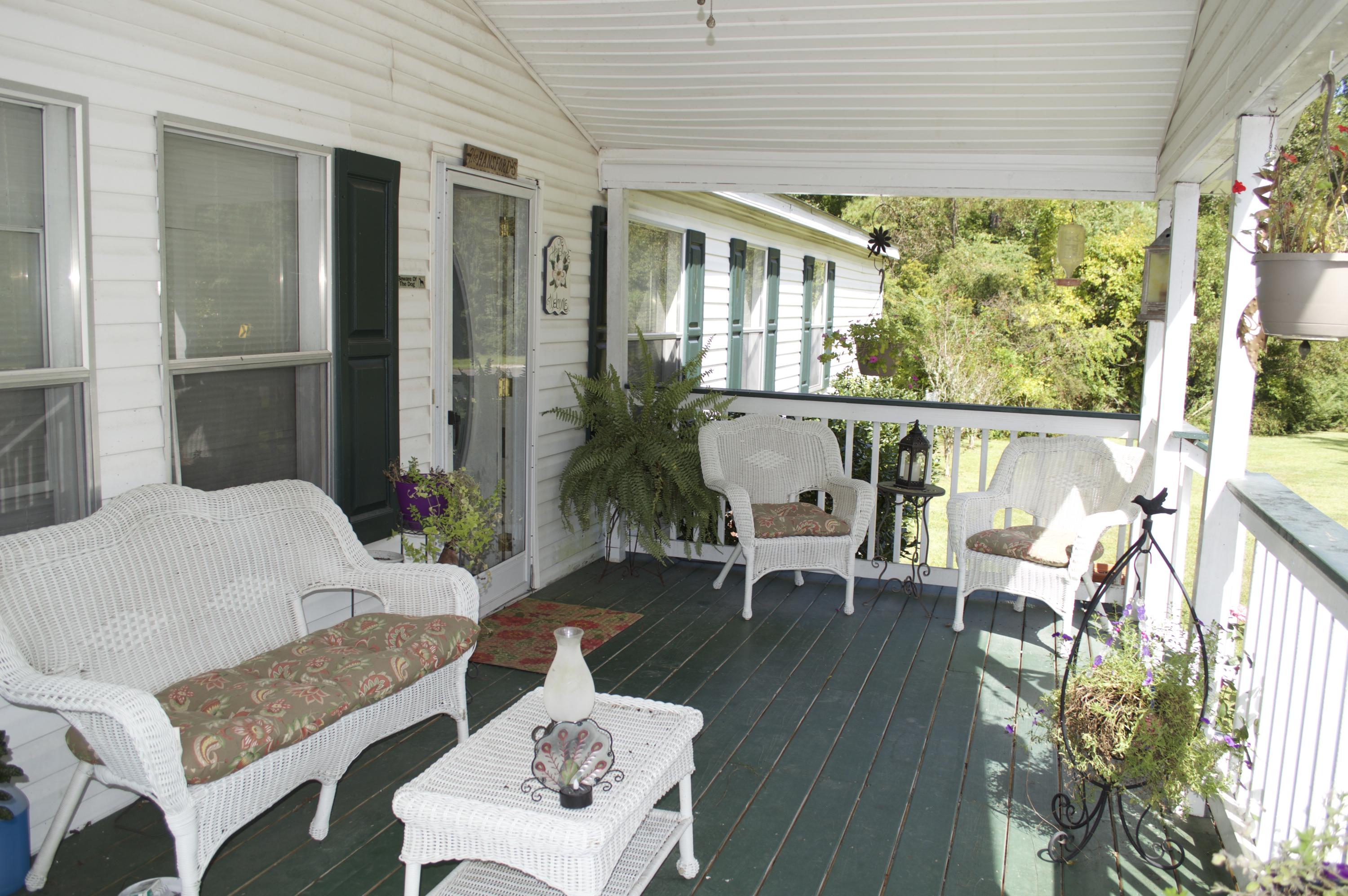 232 Farrell Street Moncks Corner, SC 29461 - Photo 3 of 22 DSC_0047
