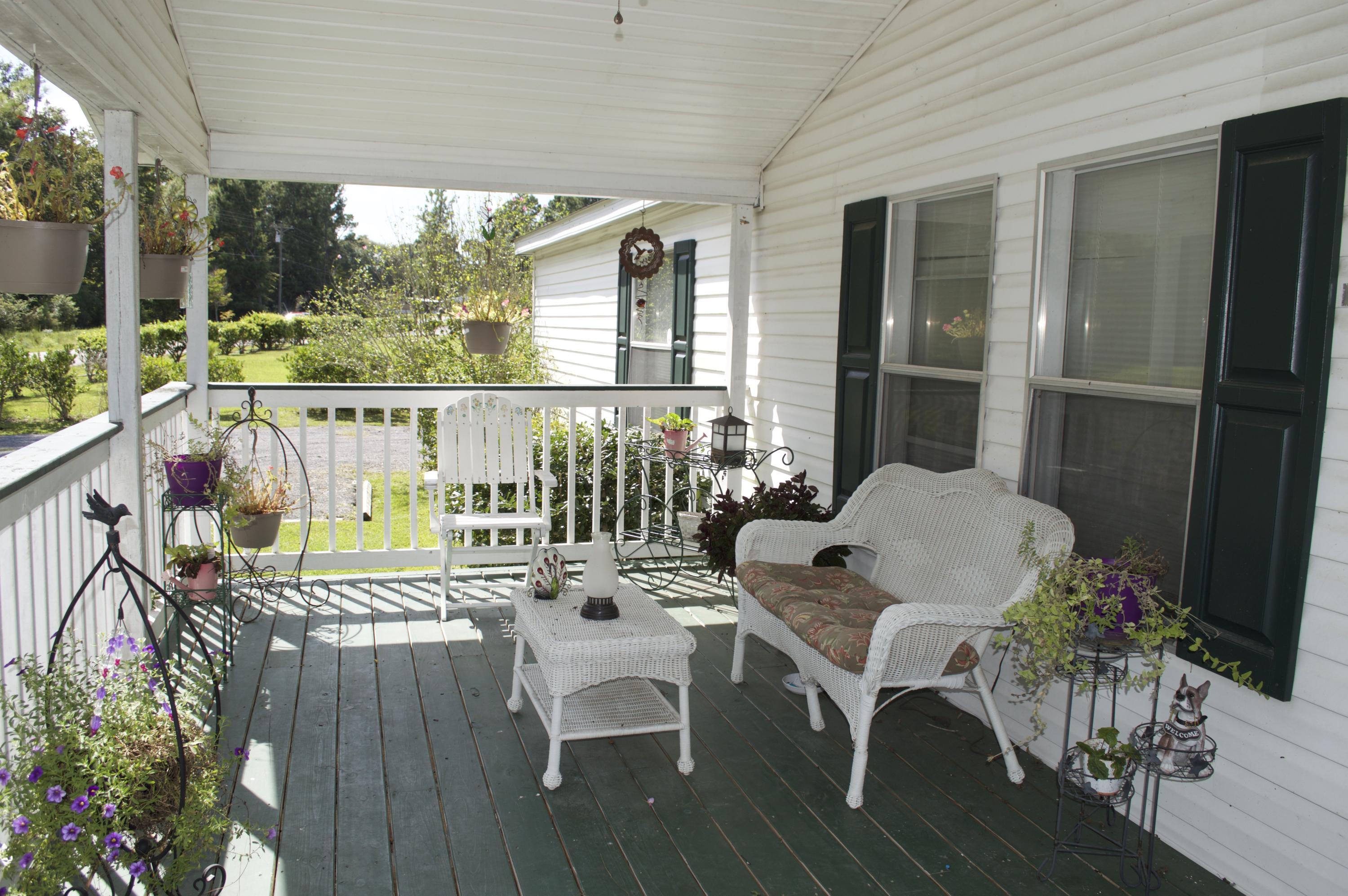 232 Farrell Street Moncks Corner, SC 29461 - Photo 4 of 22 DSC_0049