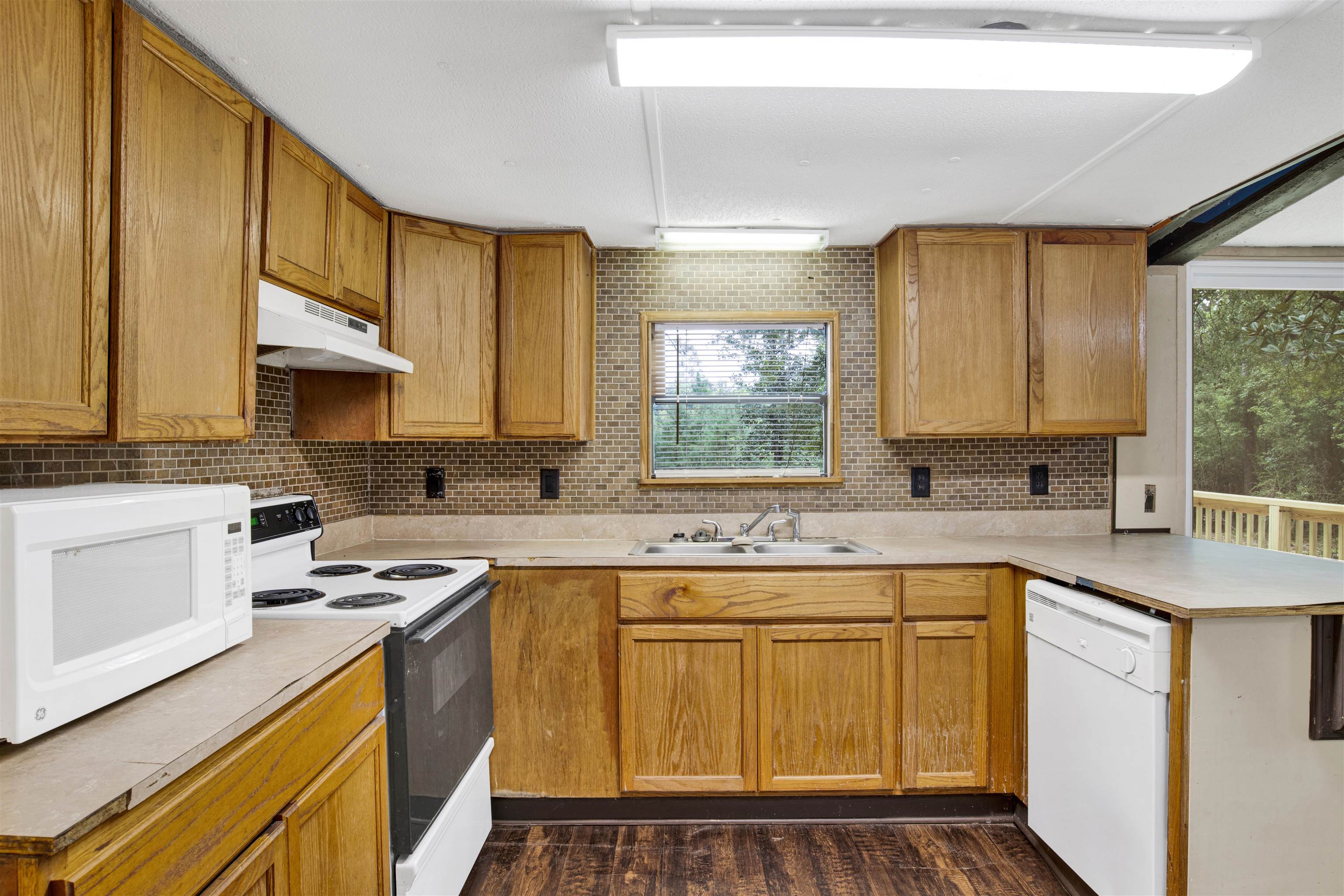 21333 Oak Ridge Drive Robertsdale, AL 36567 - Photo 21 of 38