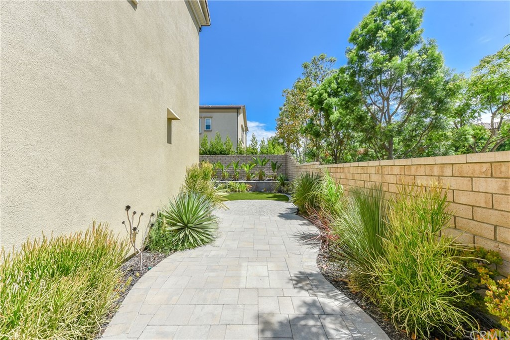 18 Tomango Lake Forest, CA 92630 - Photo 43 of 45 a view of a garden with pathway