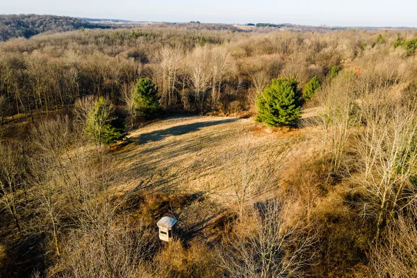 $949,000 | 19249 Highway 56, Marshall, WI 53581