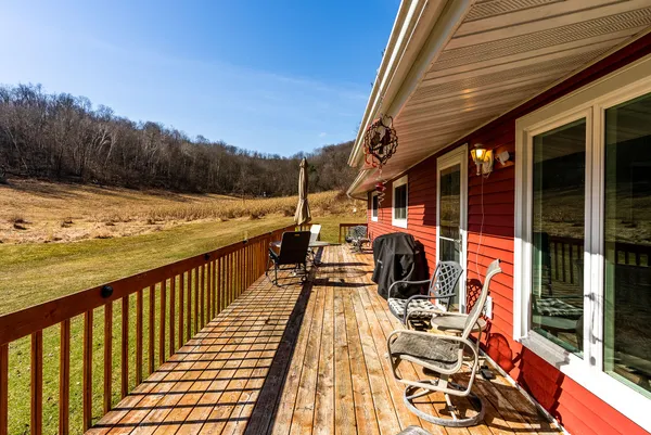 $949,000 | 19249 Highway 56, Marshall, WI 53581