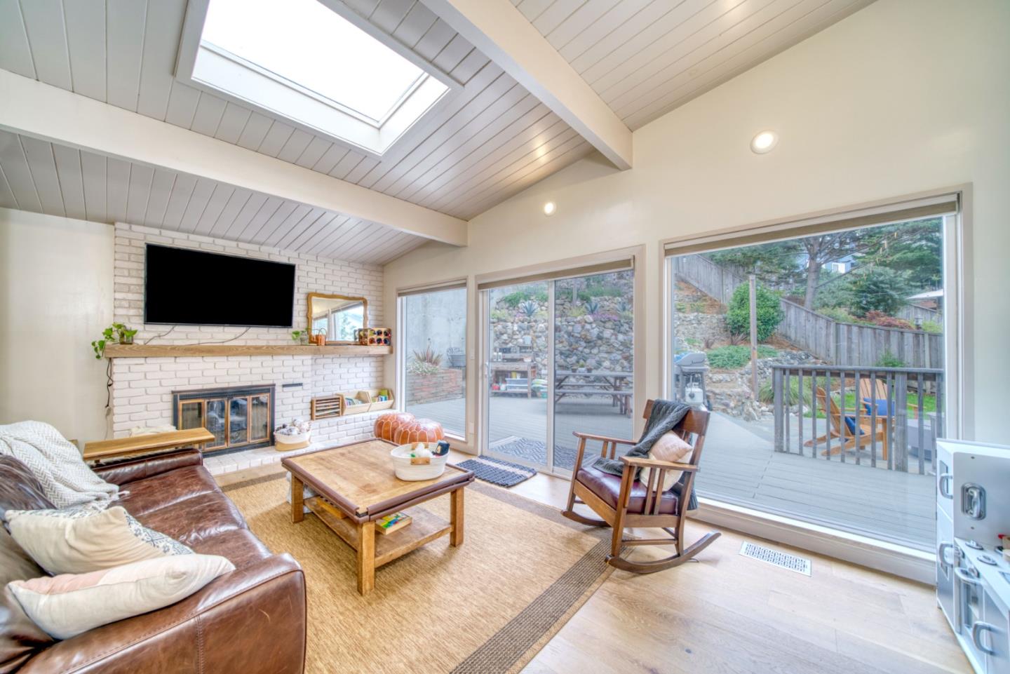 506 Isabella Road El Granada, CA 94019 - Photo 17 of 40 Gallery Image 17