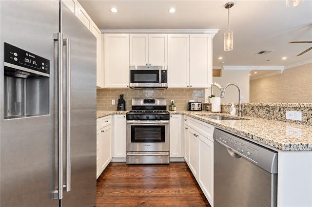 220 Decatur Street, Unit 301 New Orleans, LA 70130 - Photo 6 of 22 Gallery Image 6