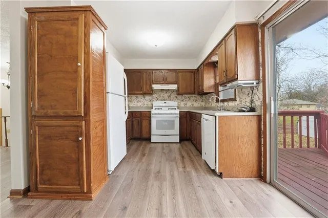 $234,000 | 504 Southwest Persels Road, Lee's Summit, MO 64081