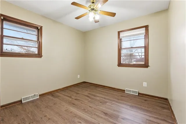 $234,000 | 504 Southwest Persels Road, Lee's Summit, MO 64081