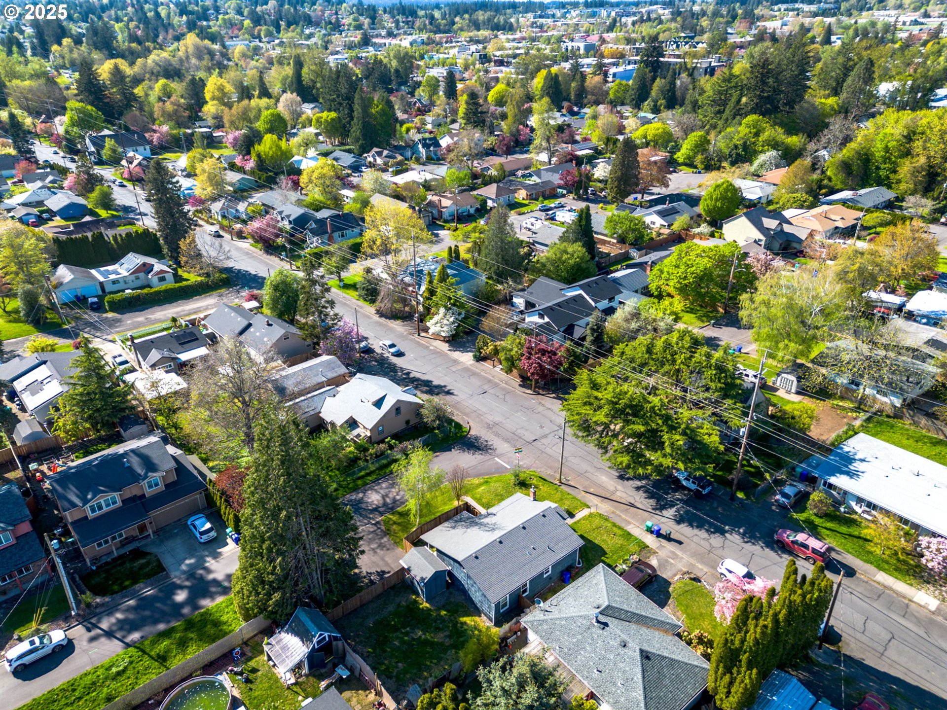 802 Southeast 4th Street Gresham, OR 97080 - Photo 36 of 37