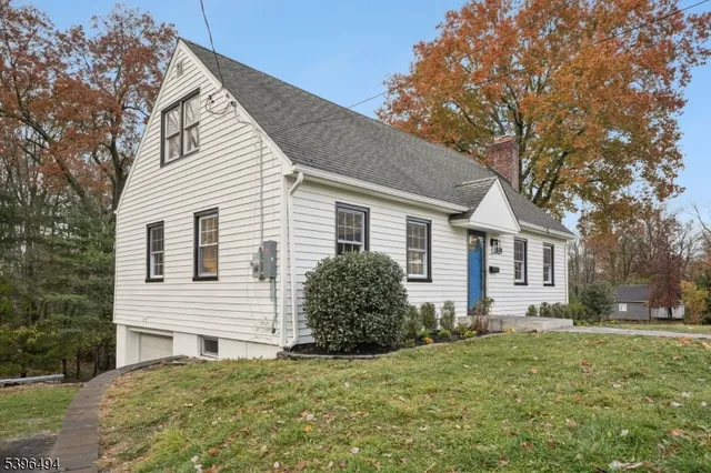 $5,200 | 139 Ridgedale Avenue, Florham Park, NJ 07932