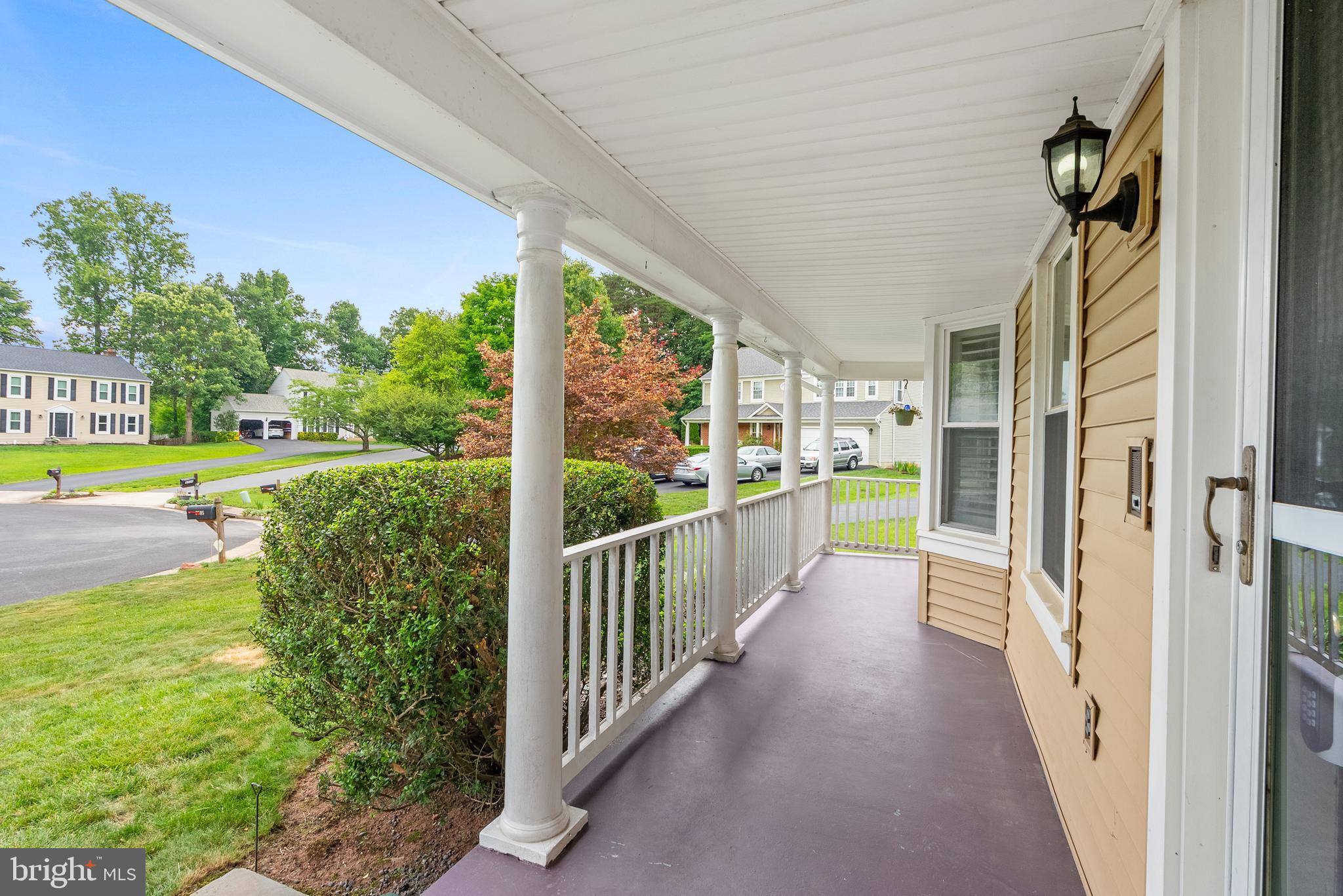 3507 Stringfellow Court Fairfax, VA 22033 - Photo 3 of 33