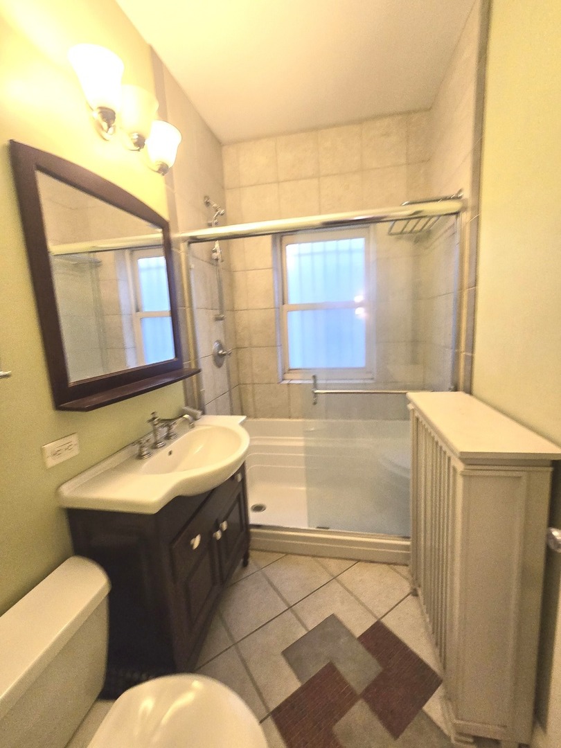 548 West Brompton Avenue, Unit 1E Chicago, IL 60657 - Photo 14 of 17