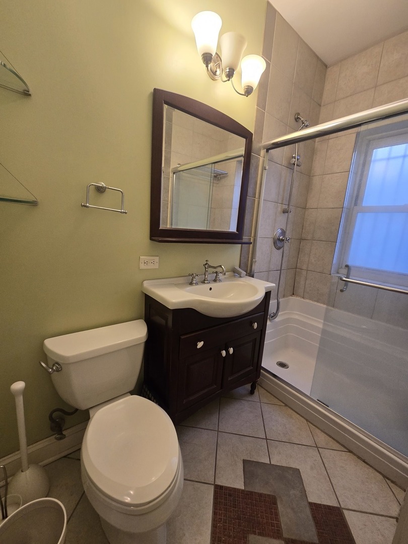 548 West Brompton Avenue, Unit 1E Chicago, IL 60657 - Photo 15 of 17